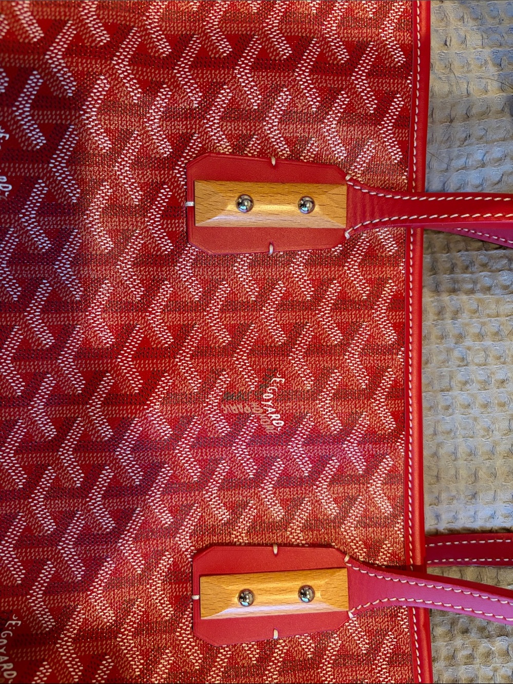 Goyard Red Marquises Tote - Picture 4 of 9